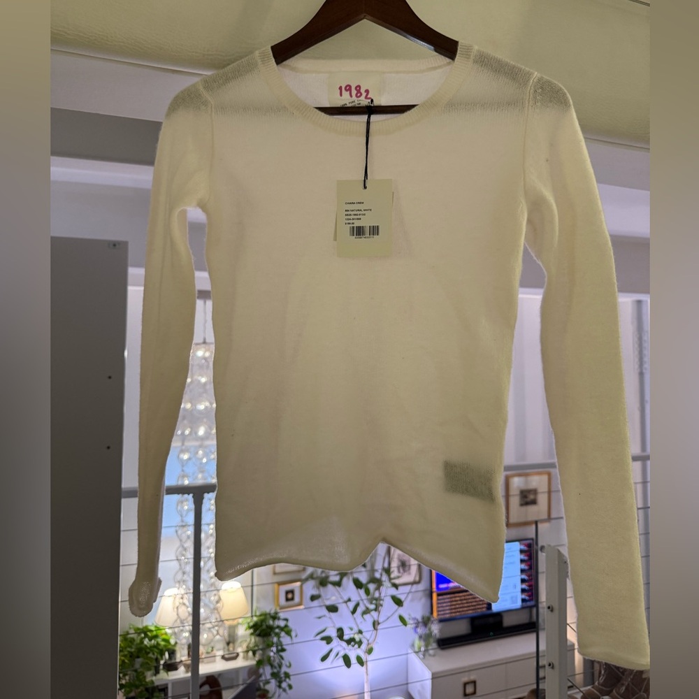 BNWT 100% Cashmere Ivory Top